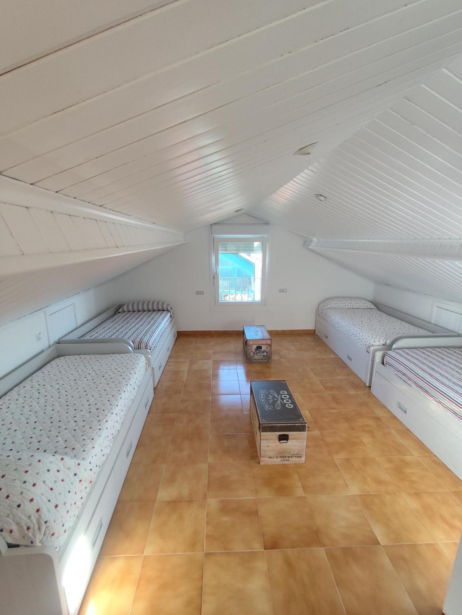 カンバードス Casa O Castrinoヴィラ エクステリア 写真